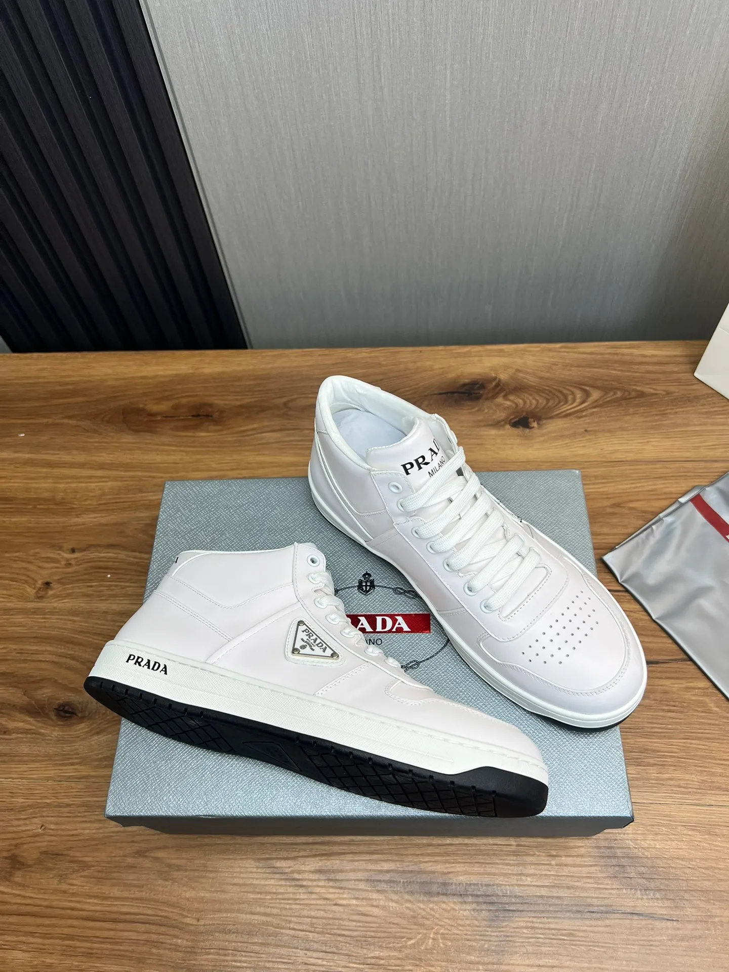 Men's shoes 💰620💰 [PRADA] Autumn and winter hot sale 🔥High quality shipment ✔️Original cowhide + cowhide lining, 1🆚1 replica, original sole, 38-45 (45 customized, non-refundable)